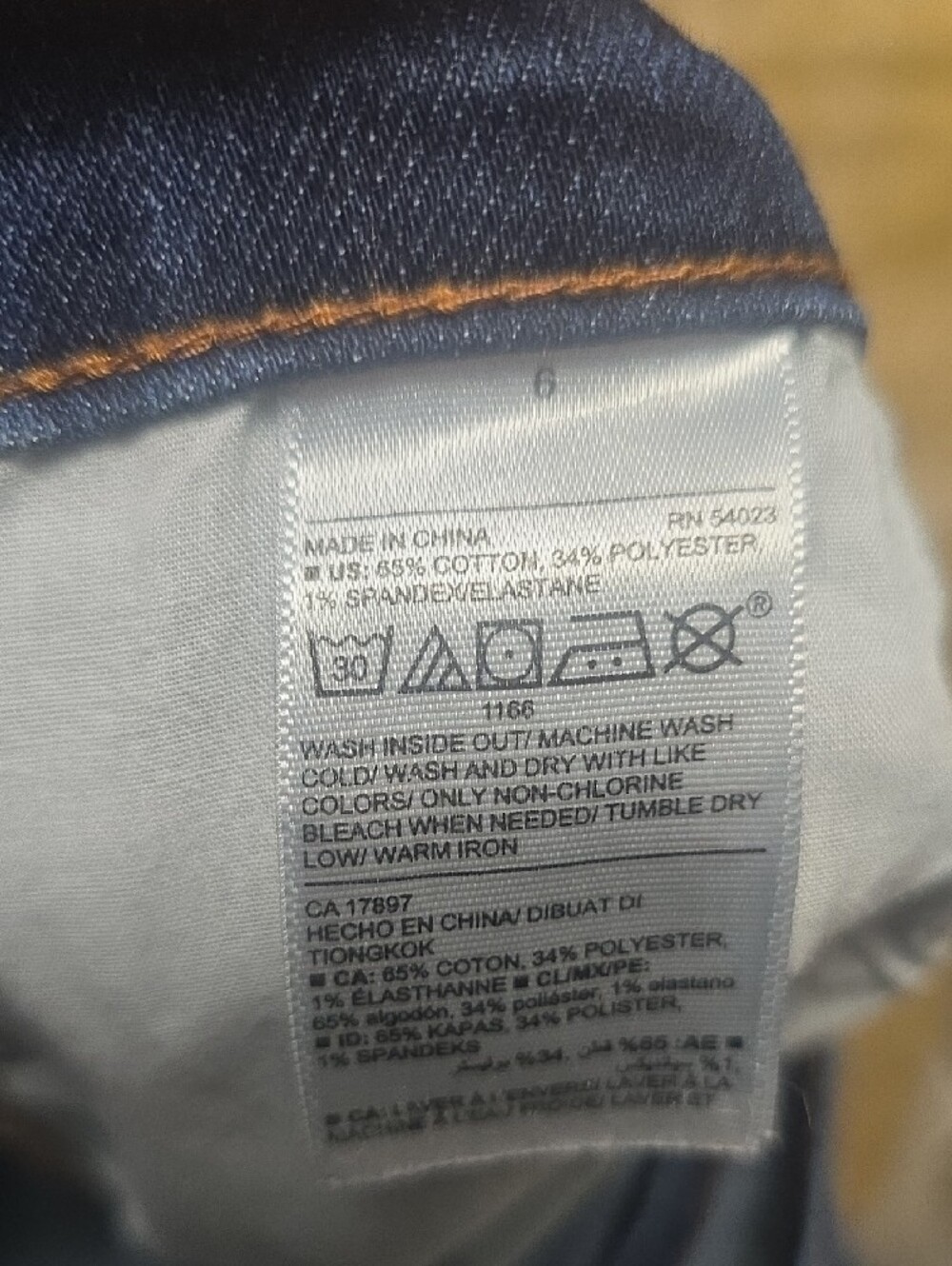 Old Navy | Women’s | Indigo | Straight-Leg | Jeans | Size 6 - Picture 4 of 7
